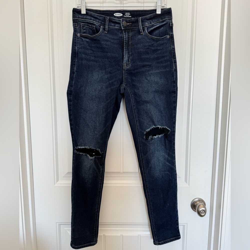 Old Navy Rockstar Super Skinny High Rise with Secret Slim Pockets